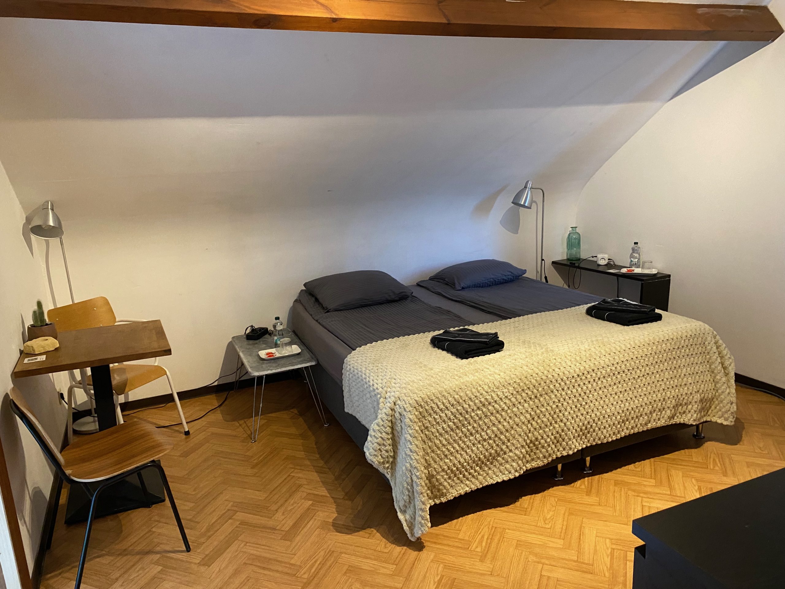 Room 5