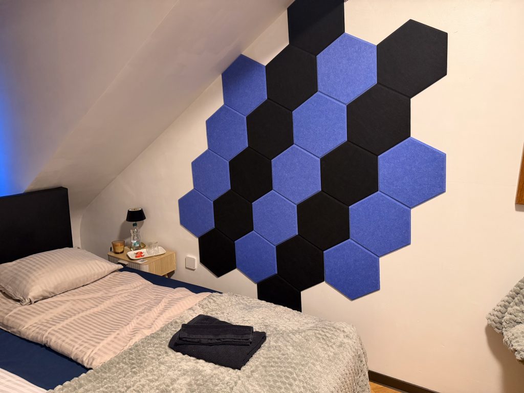 Room 4