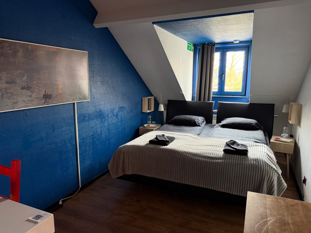 Room 2