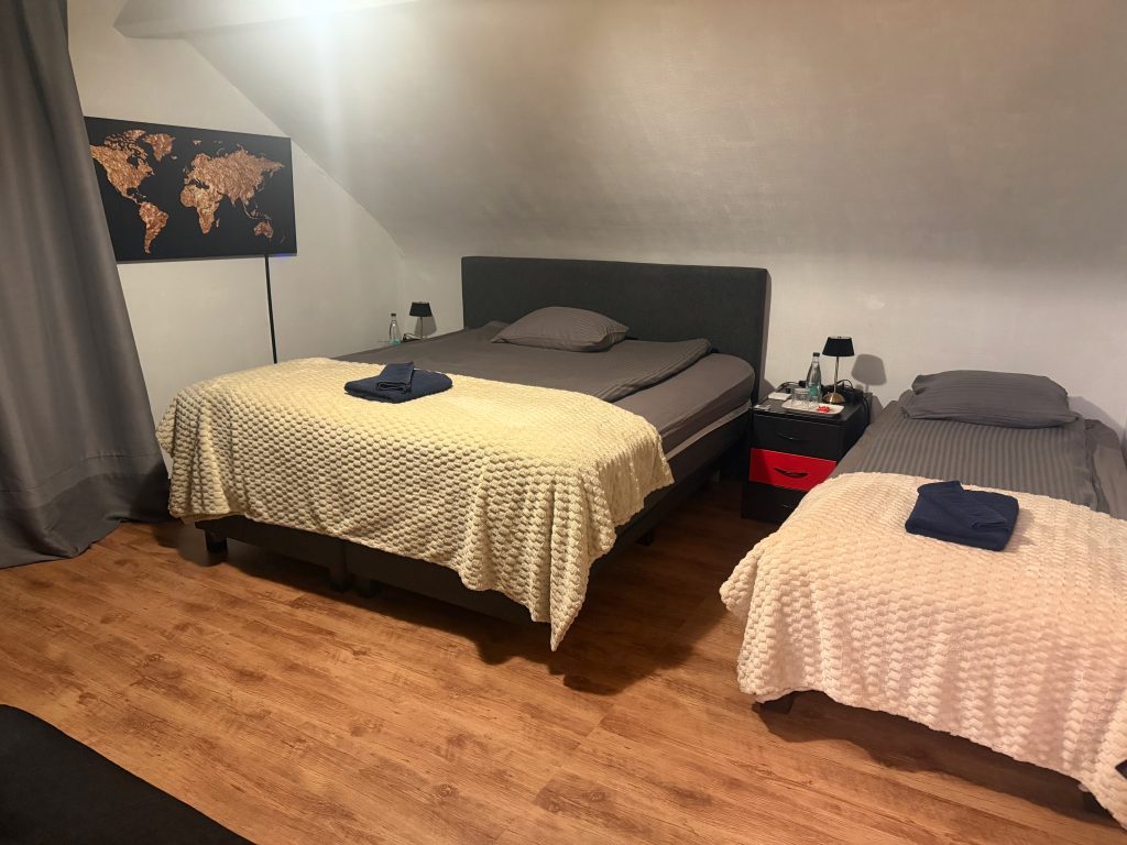 Room 1