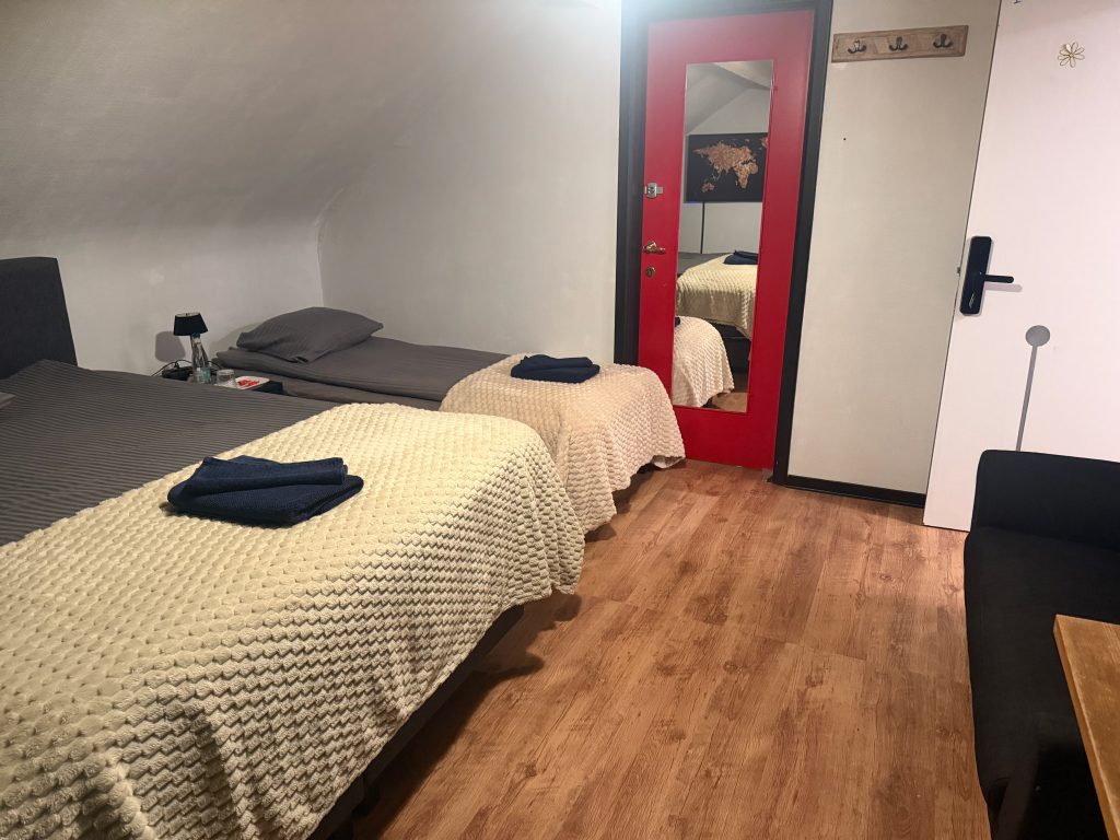 Room 1