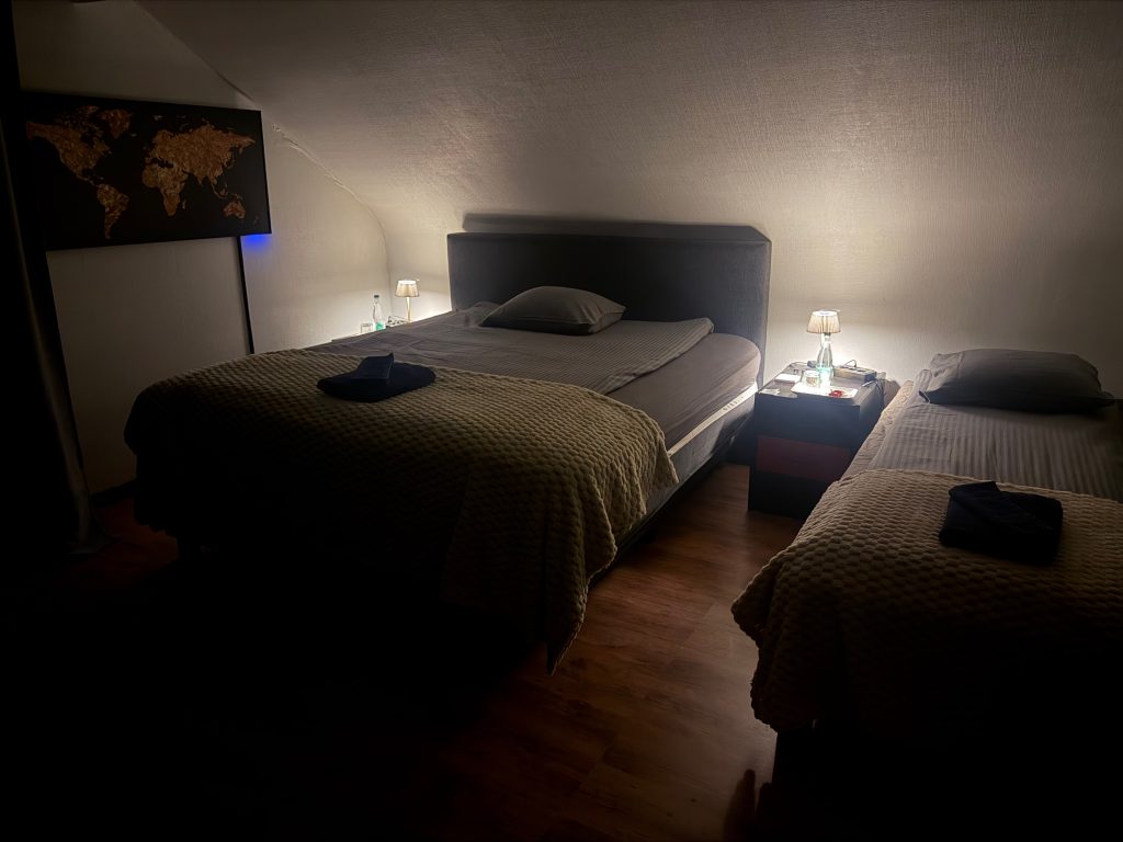 Room 1